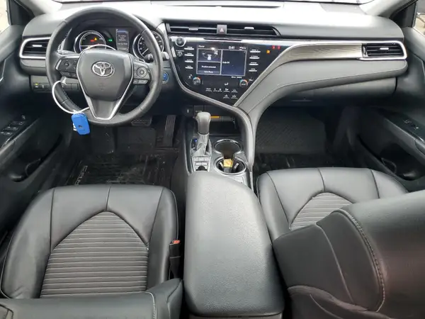 4T1B21HK4JU003746 2018 TOYOTA CAMRY - Image 8