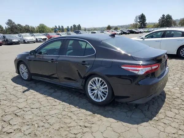 4T1B21HK4JU009787 2018 TOYOTA CAMRY - Image 2