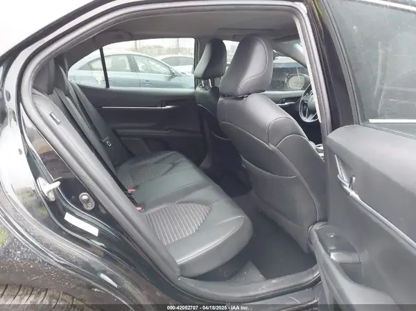 4T1B21HK4JU502580 2018 TOYOTA CAMRY - Image 8