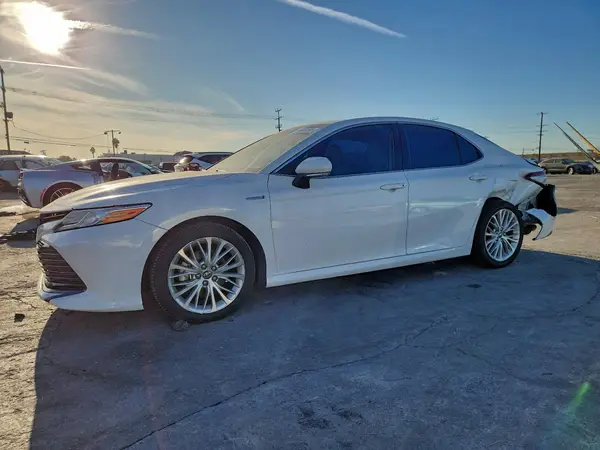 4T1B21HK4KU013680 2019 TOYOTA CAMRY - Image 1