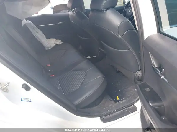 4T1B21HK4KU521227 2019 TOYOTA CAMRY - Image 8