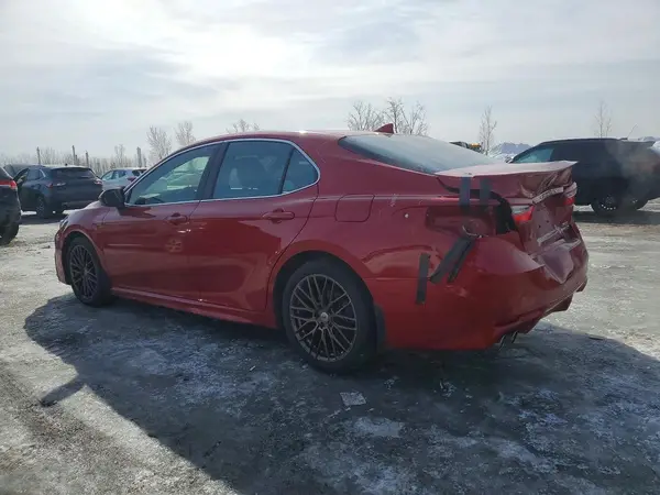 4T1B21HK4NU017913 2022 TOYOTA CAMRY - Image 2