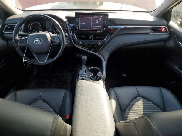 4T1B21HK4NU017913 2022 TOYOTA CAMRY - Image 8