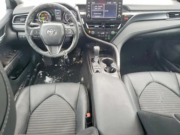 4T1B21HK4NU017989 2022 TOYOTA CAMRY - Image 8