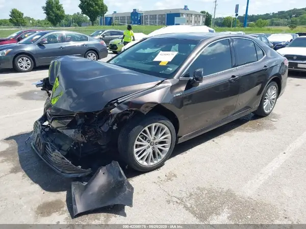4T1B21HK5JU500336 2018 TOYOTA CAMRY - Image 2