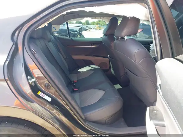 4T1B21HK5JU500336 2018 TOYOTA CAMRY - Image 8
