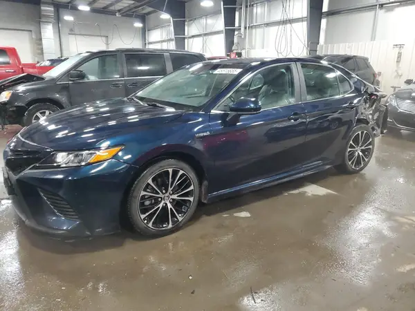 4T1B21HK5JU502958 2018 TOYOTA CAMRY - Image 1