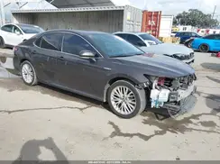 4T1B21HK5JU503124 2018 TOYOTA CAMRY