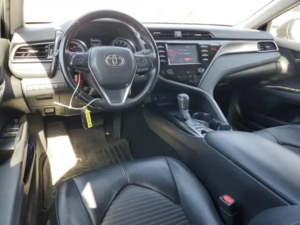 4T1B21HK5KU011467 2019 TOYOTA CAMRY - Image 8