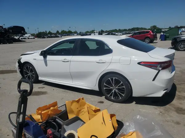 4T1B21HK5KU011775 2019 TOYOTA CAMRY - Image 2
