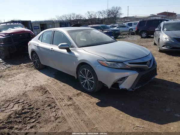 4T1B21HK5KU013770 2019 TOYOTA CAMRY - Image 1