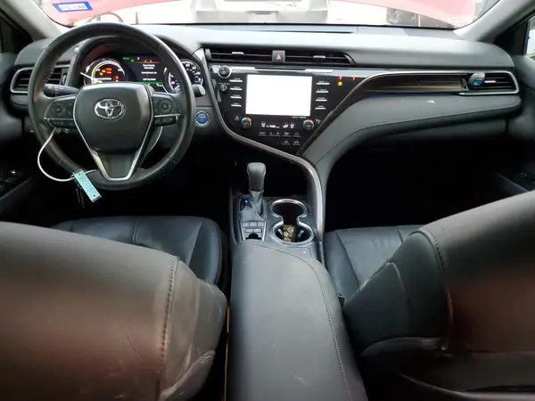 4T1B21HK5KU513640 2019 TOYOTA CAMRY - Image 8