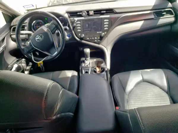 4T1B21HK5KU517610 2019 TOYOTA CAMRY - Image 8