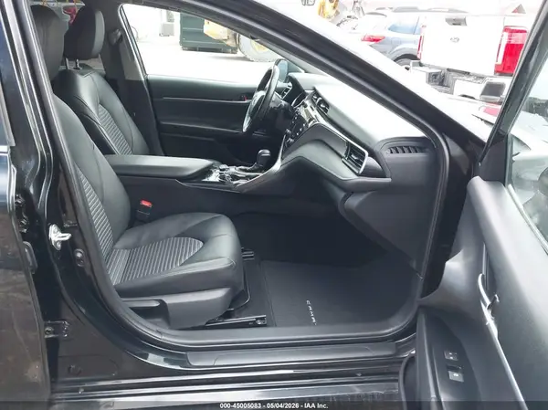 2019 TOYOTA CAMRY IAAI lot 45005083 auction photo 5