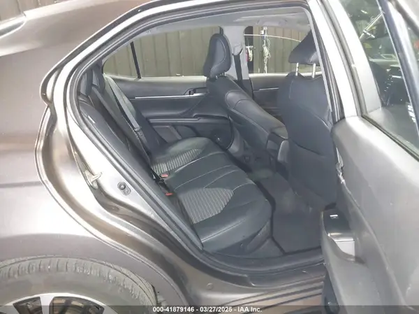 4T1B21HK5KU521785 2019 TOYOTA CAMRY - Image 8
