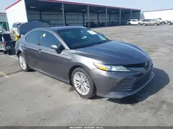 4T1B21HK6JU005868 2018 TOYOTA CAMRY
