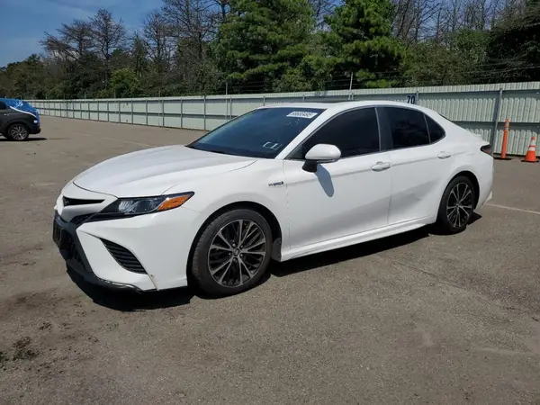 4T1B21HK6KU009954 2019 TOYOTA CAMRY - Image 1