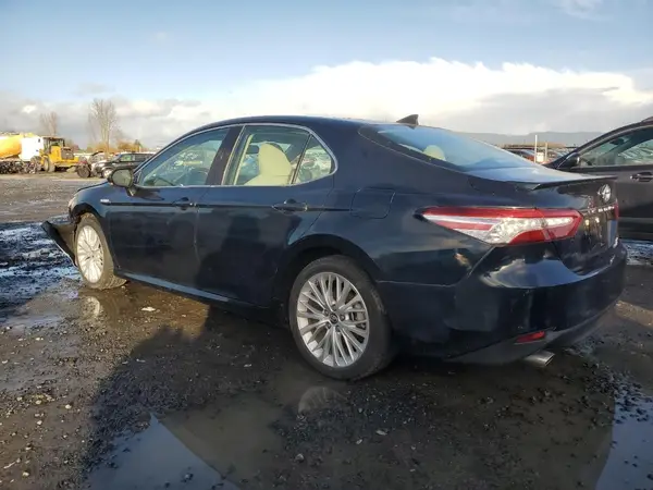 4T1B21HK6KU514053 2019 TOYOTA CAMRY - Image 2