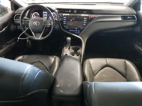 4T1B21HK6KU519415 2019 TOYOTA CAMRY - Image 8