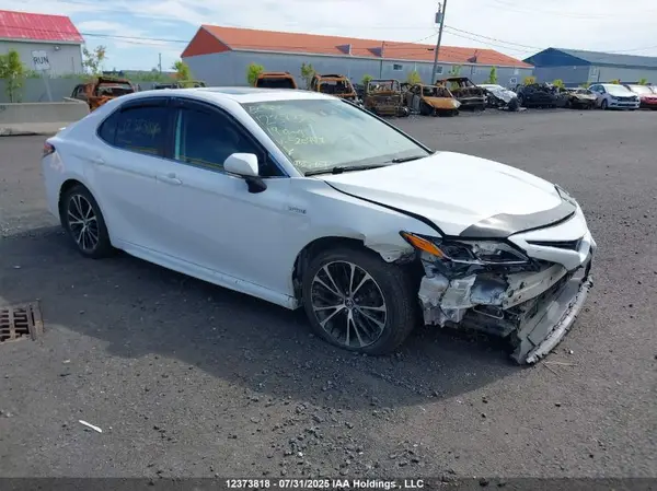 4T1B21HK6KU520757 2019 TOYOTA CAMRY - Image 1
