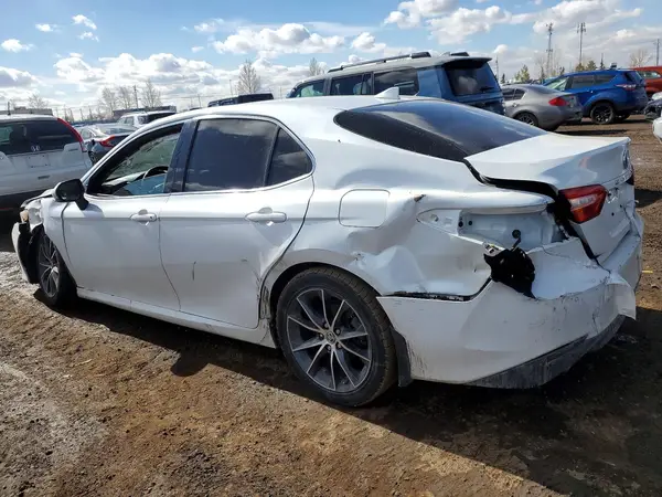 4T1B21HK7JU002851 2018 TOYOTA CAMRY - Image 2