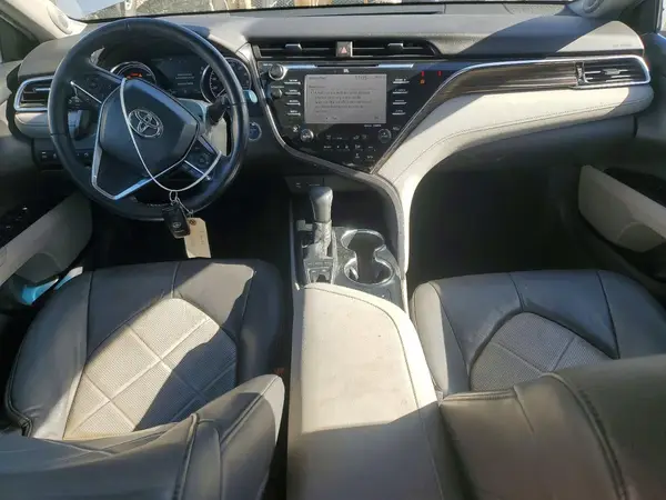 4T1B21HK7JU007385 2018 TOYOTA CAMRY - Image 8