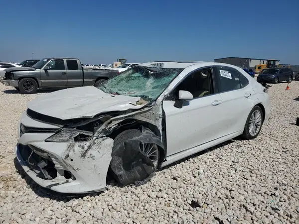 4T1B21HK7JU007936 2018 TOYOTA CAMRY - Image 1