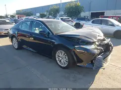 4T1B21HK7JU009184 2018 TOYOTA CAMRY