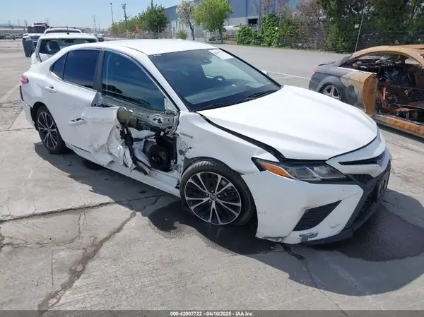 4T1B21HK7JU509314 2018 TOYOTA CAMRY - Image 1