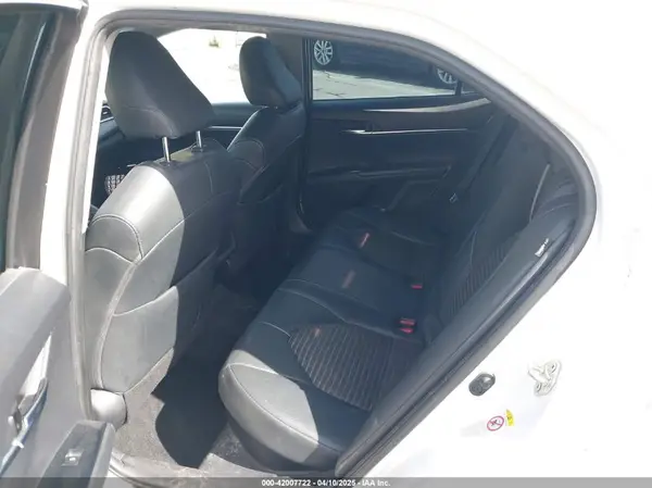 4T1B21HK7JU509314 2018 TOYOTA CAMRY - Image 8