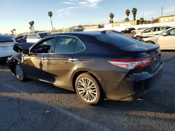 4T1B21HK7KU512585 2019 TOYOTA CAMRY - Image 2