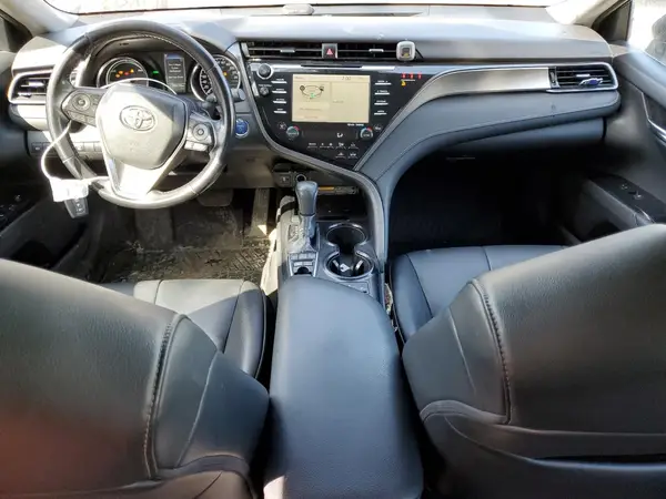 4T1B21HK7KU513252 2019 TOYOTA CAMRY - Image 8