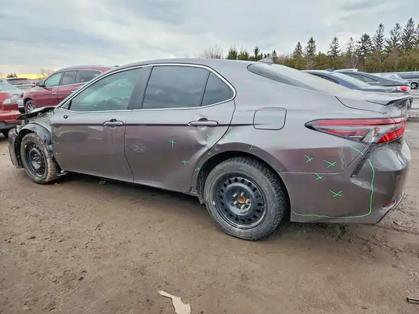 4T1B21HK7MU016365 2021 TOYOTA CAMRY - Image 2