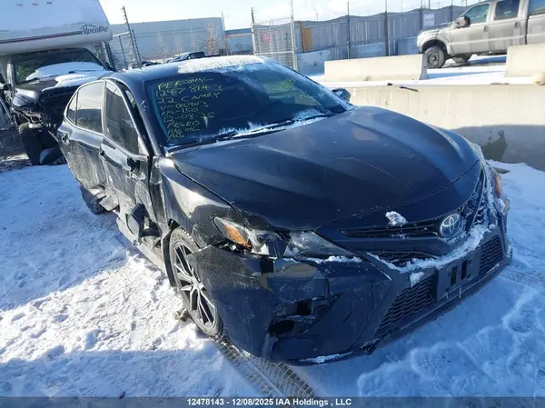 4T1B21HK7NU016903 2022 TOYOTA CAMRY - Image 1