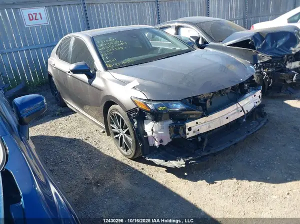 4T1B21HK7PU019304 2023 TOYOTA CAMRY - Image 1