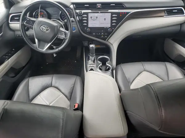4T1B21HK8JU005029 2018 TOYOTA CAMRY - Image 8