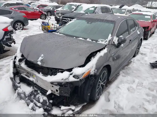 4T1B21HK8JU008903 2018 TOYOTA CAMRY - Image 2