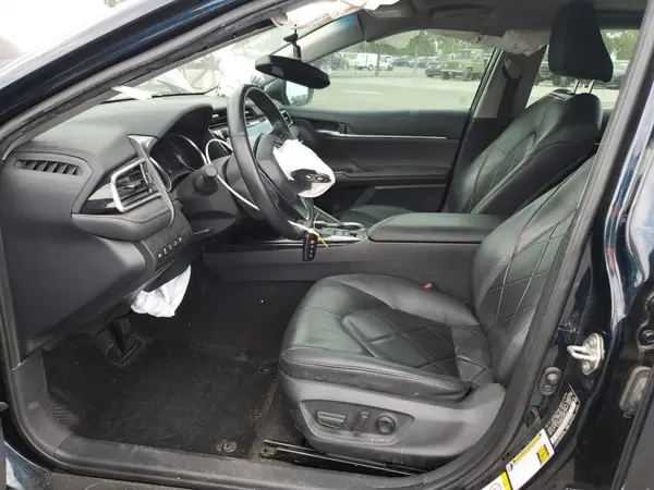 2018 TOYOTA CAMRY auction photo 7