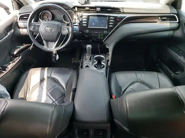4T1B21HK8JU501688 2018 TOYOTA CAMRY - Image 8