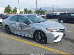 4T1B21HK8JU503747 2018 TOYOTA CAMRY
