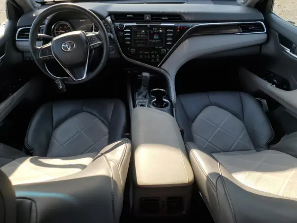 4T1B21HK8JU508446 2018 TOYOTA CAMRY - Image 8