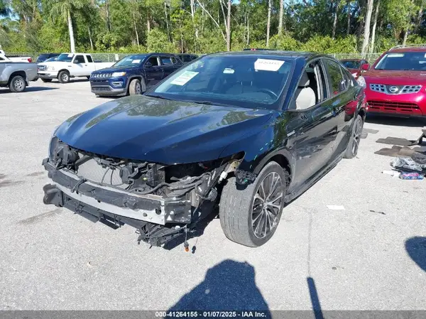 4T1B21HK8KU011933 2019 TOYOTA CAMRY - Image 2