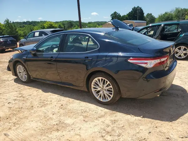 4T1B21HK8KU517438 2019 TOYOTA CAMRY - Image 2
