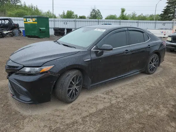 4T1B21HK8MU016021 2021 TOYOTA CAMRY - Image 1
