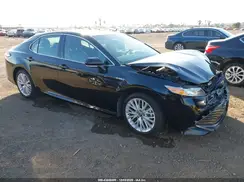 4T1B21HK9JU002916 2018 TOYOTA CAMRY
