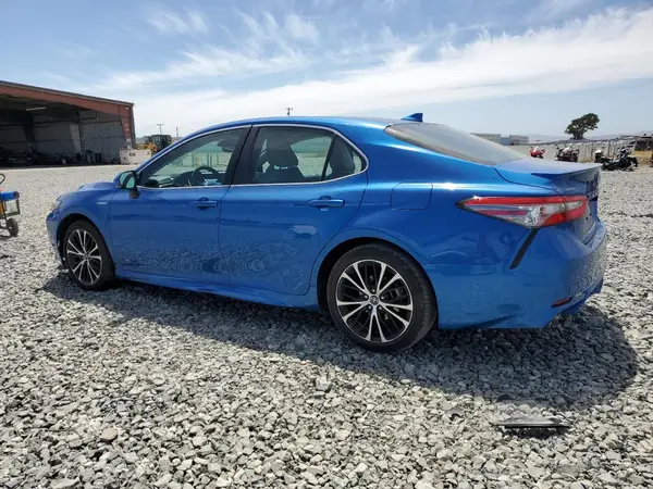 4T1B21HK9JU005170 2018 TOYOTA CAMRY - Image 2
