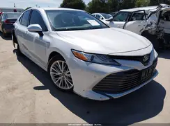 4T1B21HK9JU006111 2018 TOYOTA CAMRY