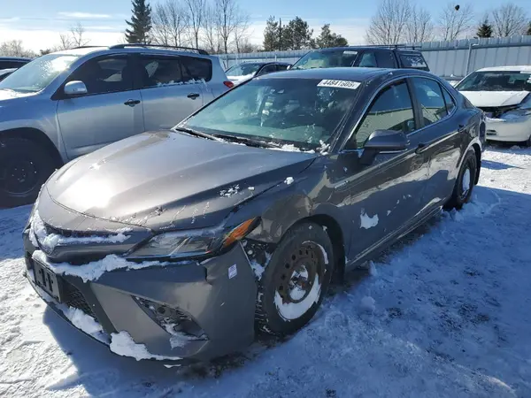 4T1B21HK9JU507290 2018 TOYOTA CAMRY - Image 1