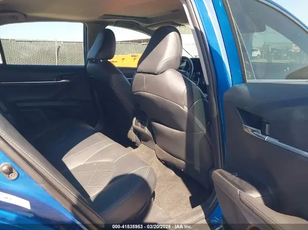 4T1B21HK9KU011245 2019 TOYOTA CAMRY - Image 8