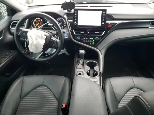 4T1B21HK9NU018409 2022 TOYOTA CAMRY - Image 8